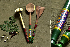 Rasoi ✯ Kutch lacquer ladles { Set of Three} ✯ 3 Rasoi ✯ Kutch lacquer ladles { Set of Three} ✯ 3